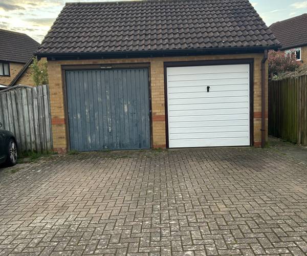 Dulverton Drive, MK4