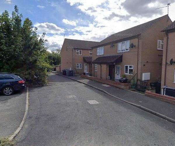 Parking on Sargents Court, PE9