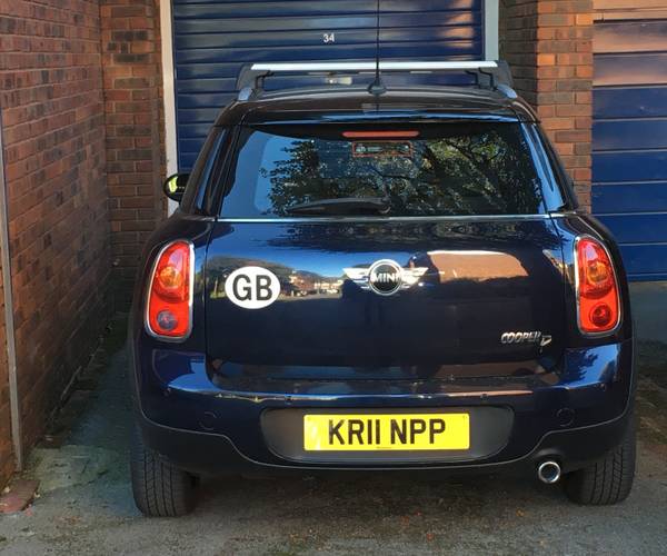 Parking on Kessock Close, N17