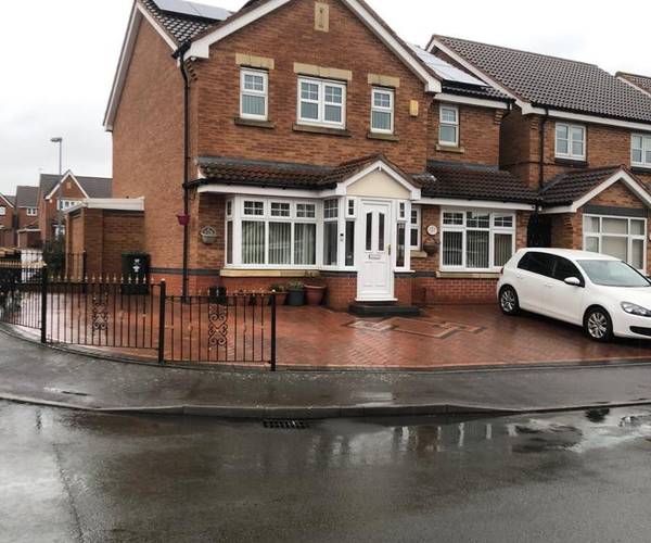 Parking on Bellflower Drive, WS5