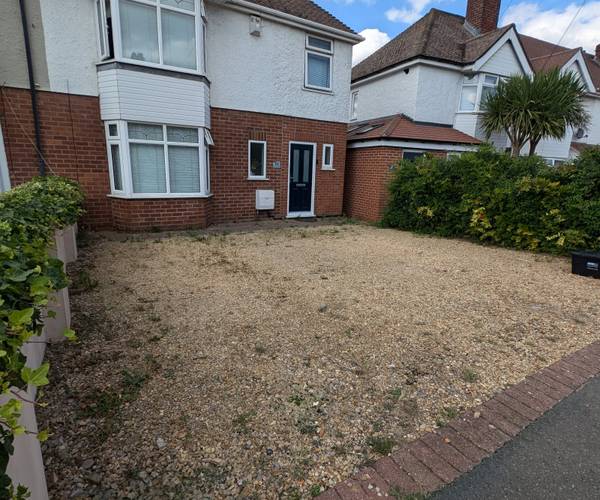 St. Peters Rise, BS13