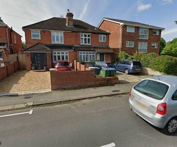 Parking on Oakley Road, SO16