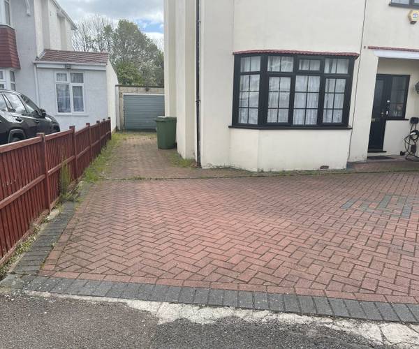 Parking on North View, HA5