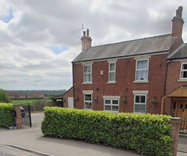 Castle Road, HU16