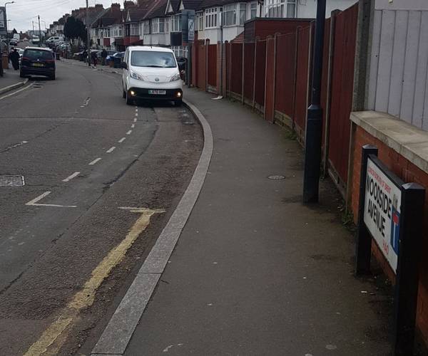Woodside Avenue, HA0