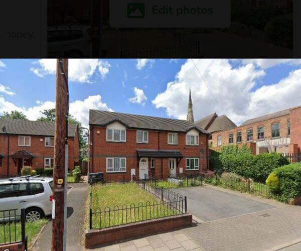 Parking on Hunters Road, B19