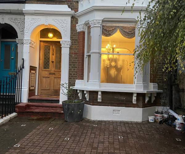 Parking on Albion Road, N16