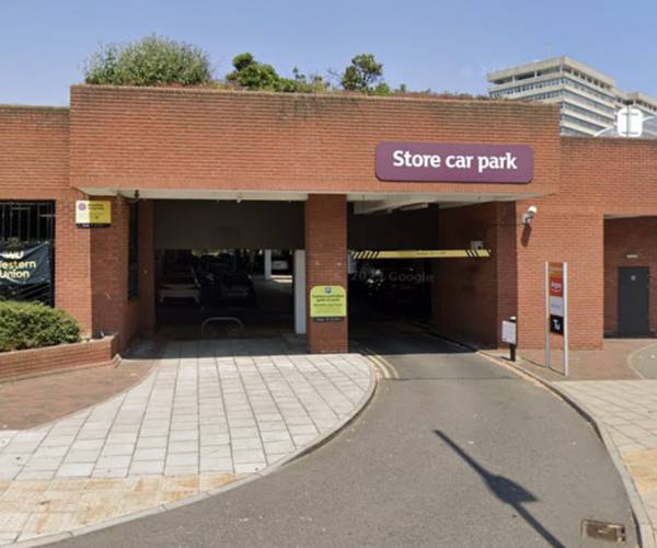 Sainsbury's Southend Car Park