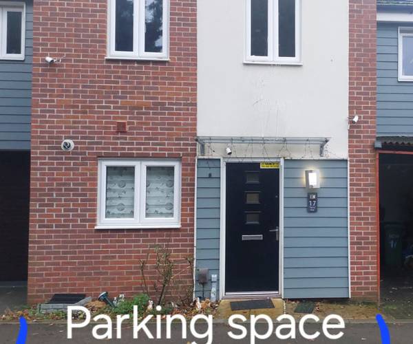 Parking on Thorny Road, NN8
