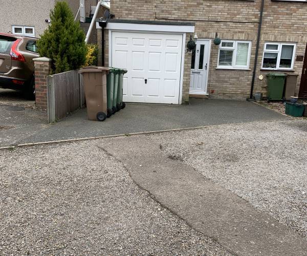 Parking on Broomloan Lane, SM1