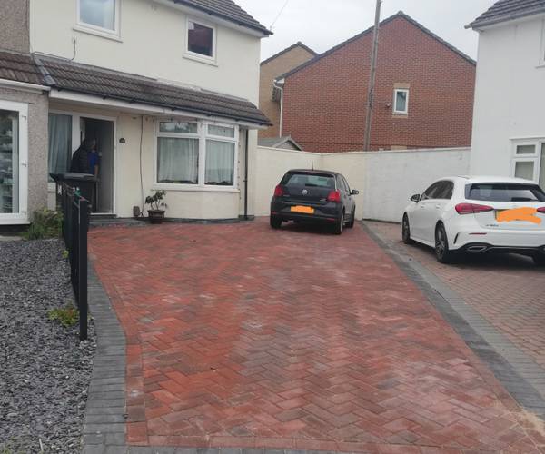 Parking on Wolfridge Gardens, BS10