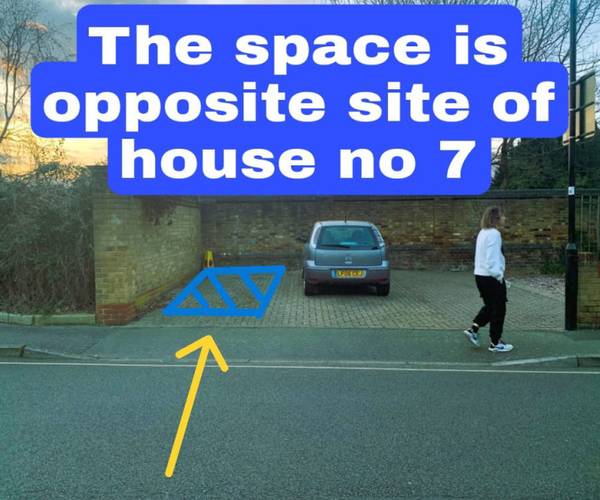 Parking on Pumping Station Road, W4