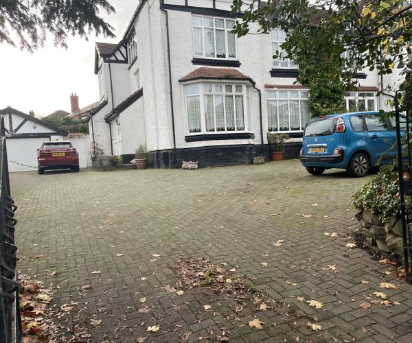 Parking on Waterpark Road, CH42