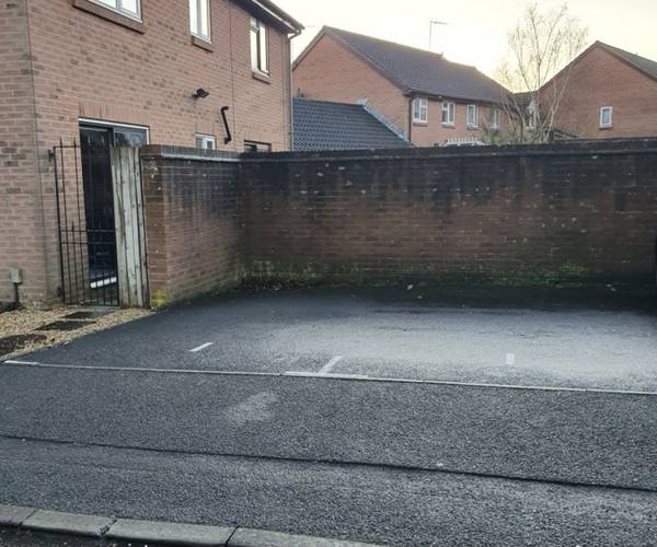 Parking on Marshall Gardens, RG21