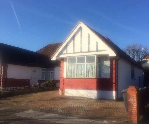 Parking on Milton Avenue, EN5