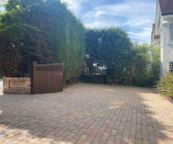 Parking on North Road, BH14
