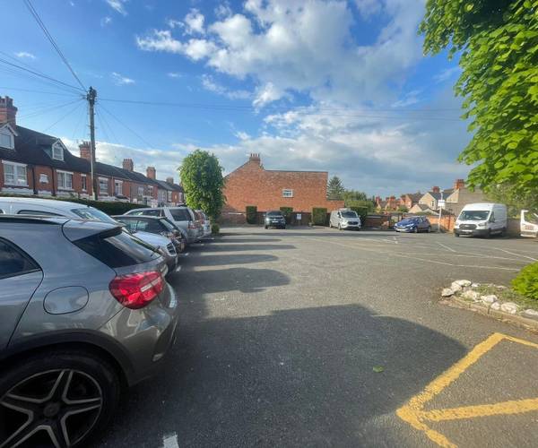 Parking on Clifton Road, CV21