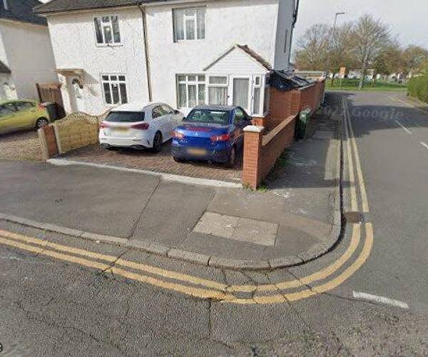 Parking on New Road, UB3