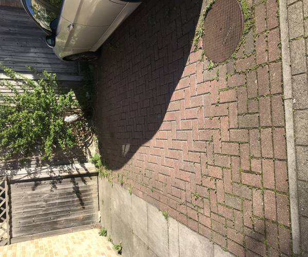 Parking on Meeson Street, E5