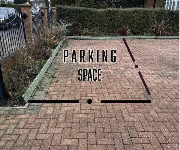 Parking on Burnham Lane, SL1