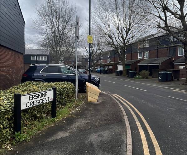 Parking on Erskine Crescent, N17
