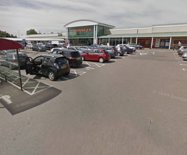 Sainsburys Low Hall  Car Park