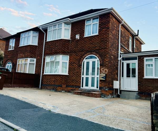 Parking on Henry Street, NG2
