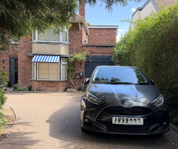 Parking on Hills Road, CB2