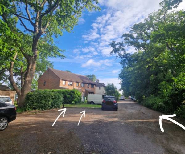 Parking on Farnborough Road, GU14