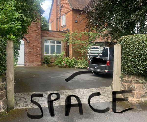 Parking on Chantry Road, B13