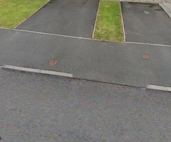 Parking on Golwg Y Garreg Wen, SA1