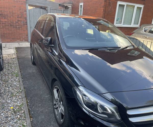 Parking on Garswood Road, M14
