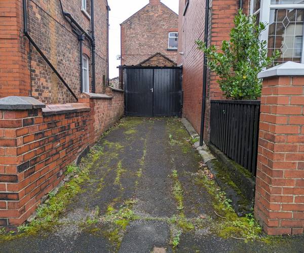 Parking on Monument Road, WN1