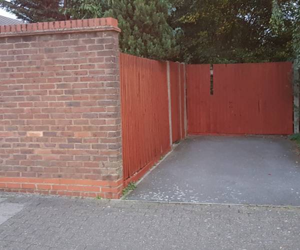 Parking on Yeats Close, NW10