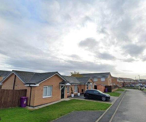 Parking on Canella Avenue, L11