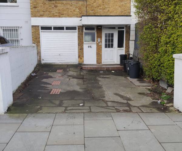 Parking on Pembridge Villas, W11
