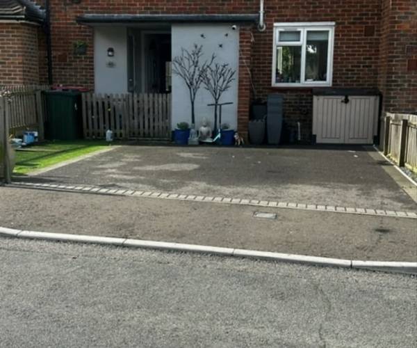 Parking on Spring Plat, RH10