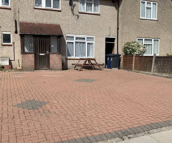 Parking on Sussex Crescent, UB5