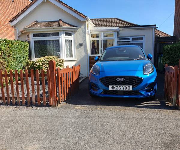 Parking on Grove Road, SO15