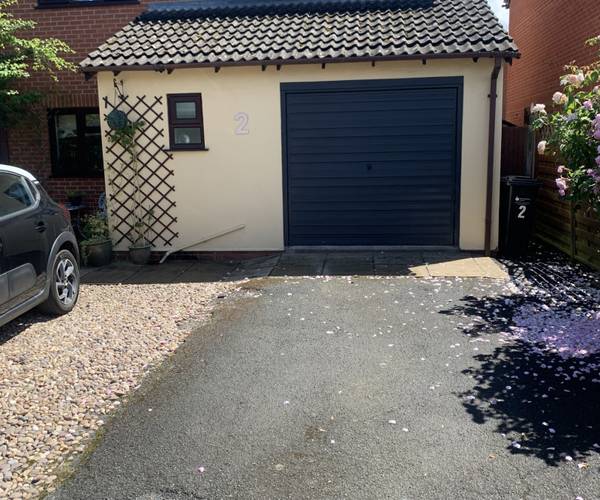 Parking on Bullrush Close, HR1