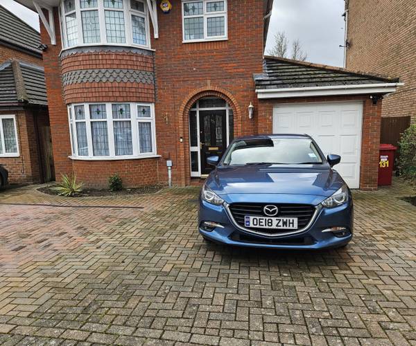 Parking on Grasholm Way, SL3