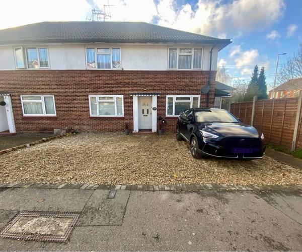 Bushey Grove Road, WD23