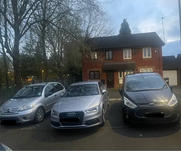 Parking on Galena Way, B6