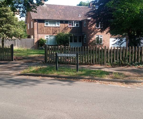 Parking on Palace Road, KT8
