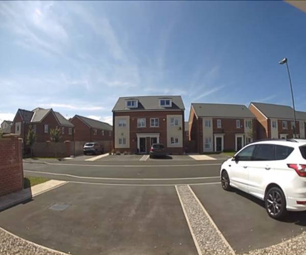Parking on Waterperry Drive, L5