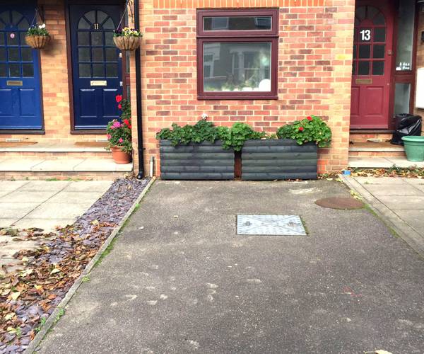 Parking on Gainsford Road, E17