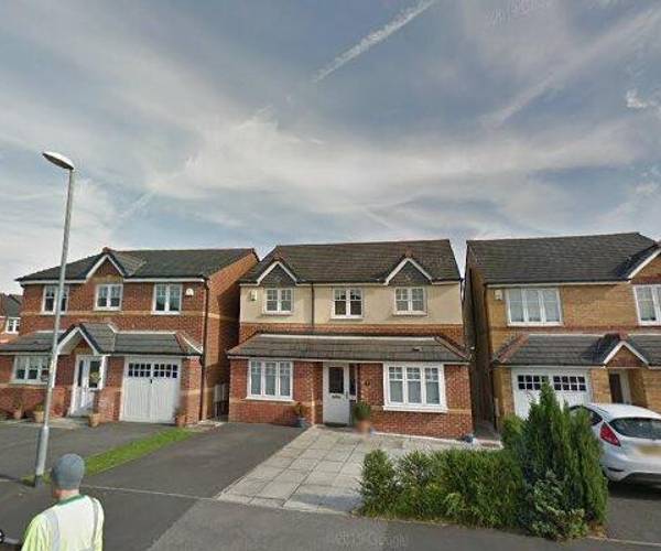 Wray Close, M22