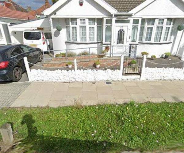 Parking on Beaumont Avenue, HA0