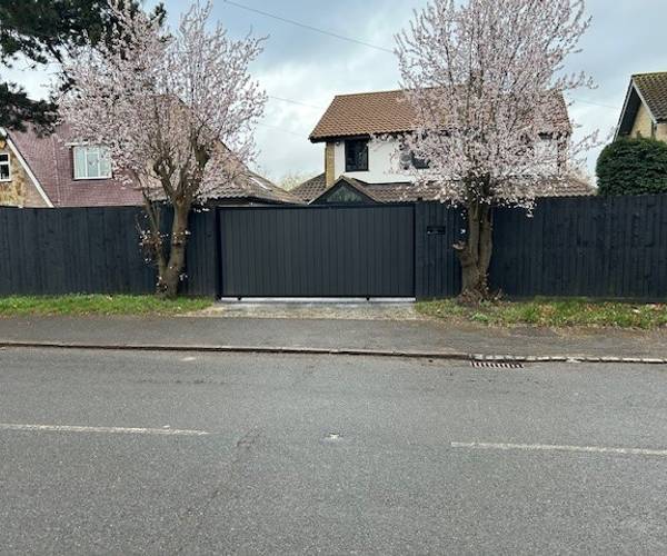 Parking on Station Road, TW19