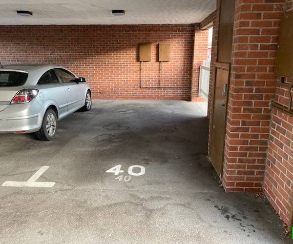 Parking on St. James Court, WA15
